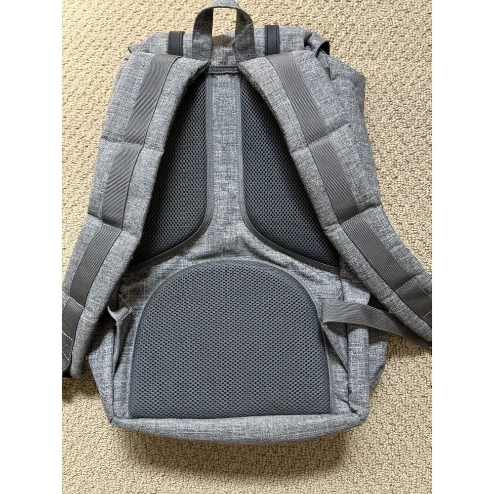 Herschel Little America Laptop Backpack, Raven Crosshatch/ Black Rubber